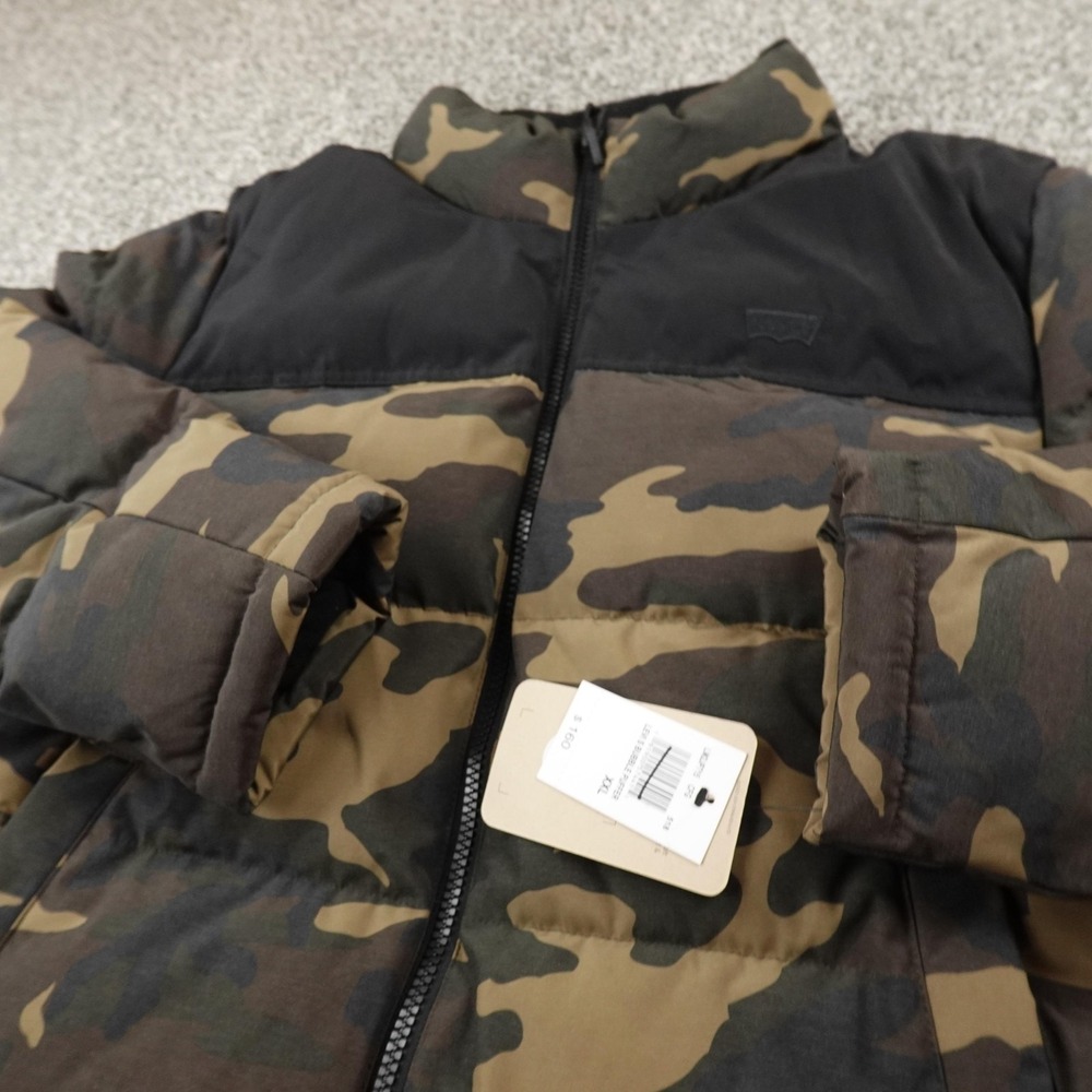 NEW Levis Jacket Mens 2XL Green Camo Quilted Puffer Coat Full Zip Insulated Hunt